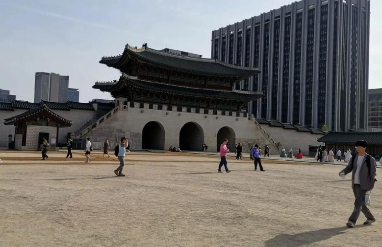 首尔VS东京：亚洲潮流之都购物对决缩略图